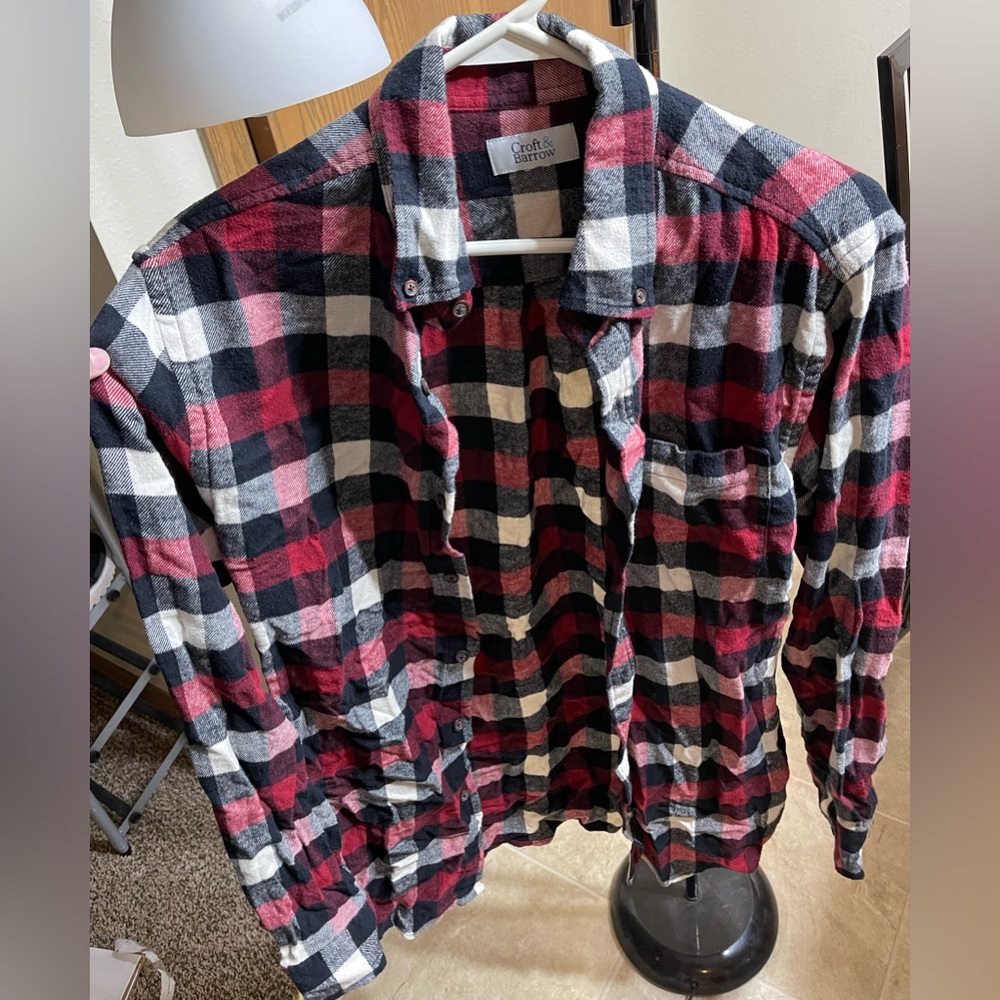 Red and black plaid button up